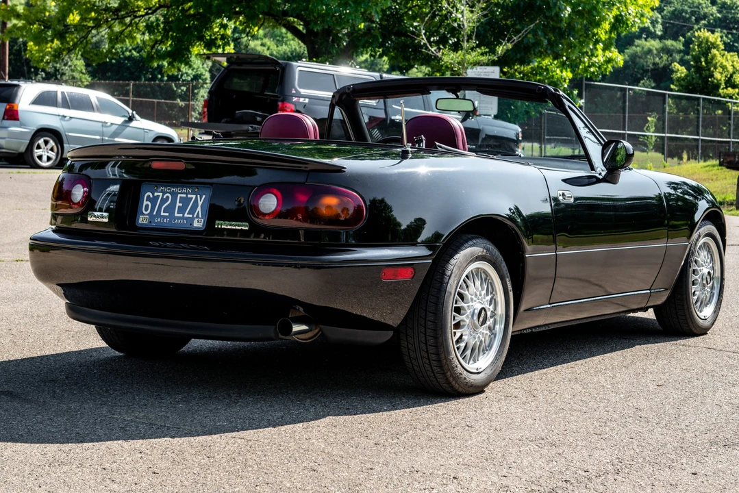 1993 Mazda NA MX-5 Miata - Image 4 of 31