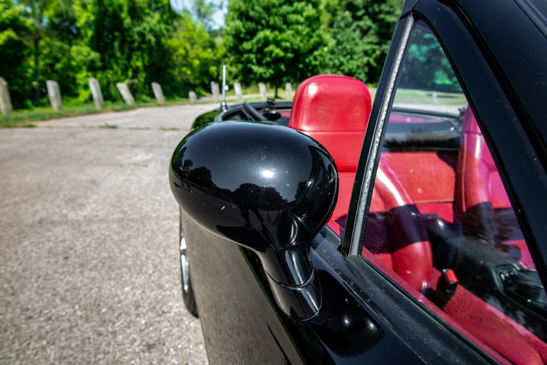 1993 Mazda NA MX-5 Miata - Image 26 of 31