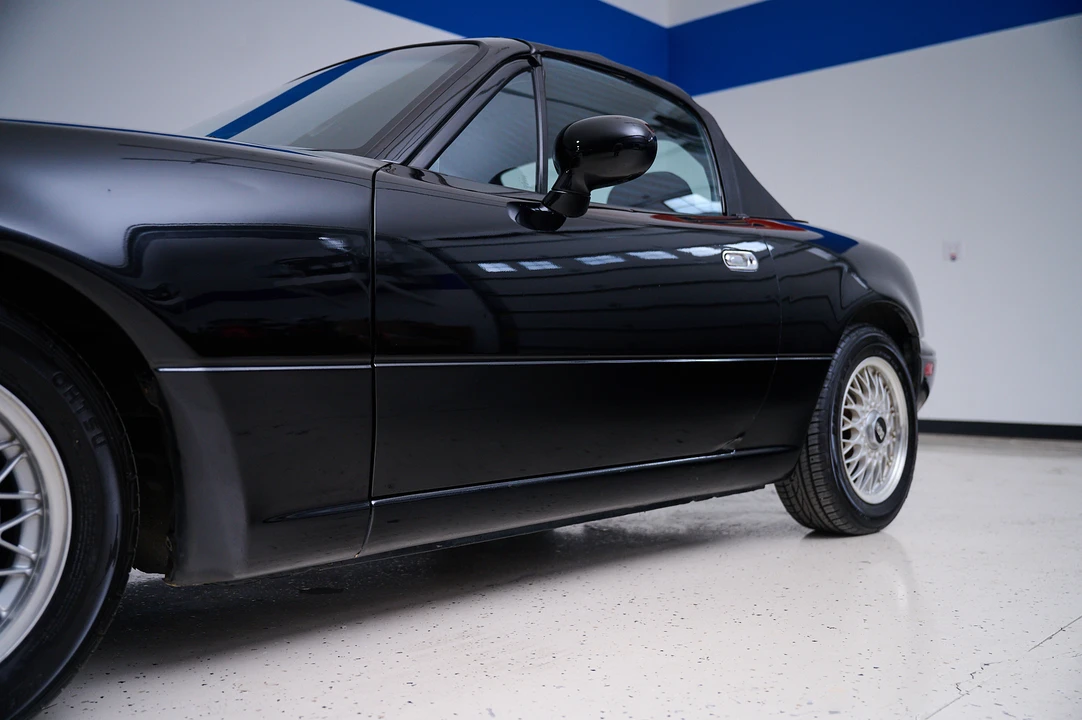 1993 Mazda NA MX-5 Miata - Image 25 of 31