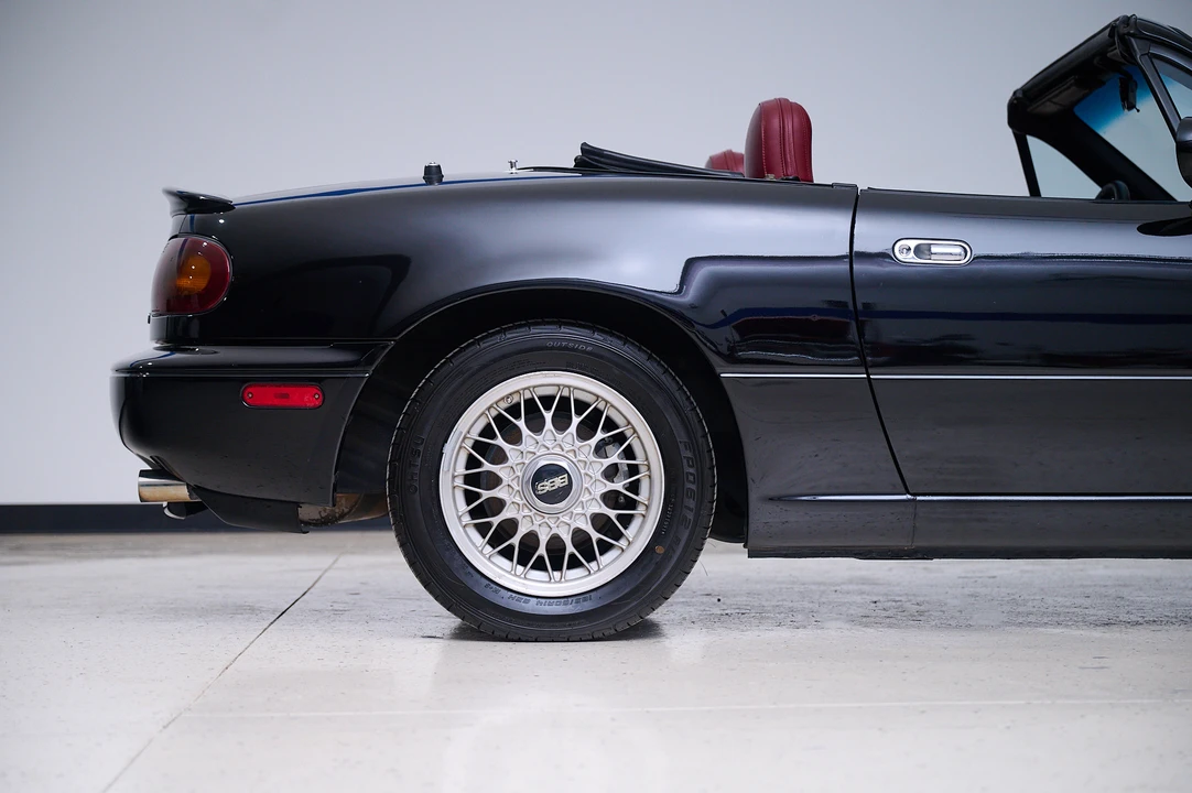 1993 Mazda NA MX-5 Miata - Image 17 of 31
