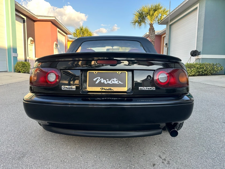 1993 Mazda NA MX-5 Miata - Image 14 of 21