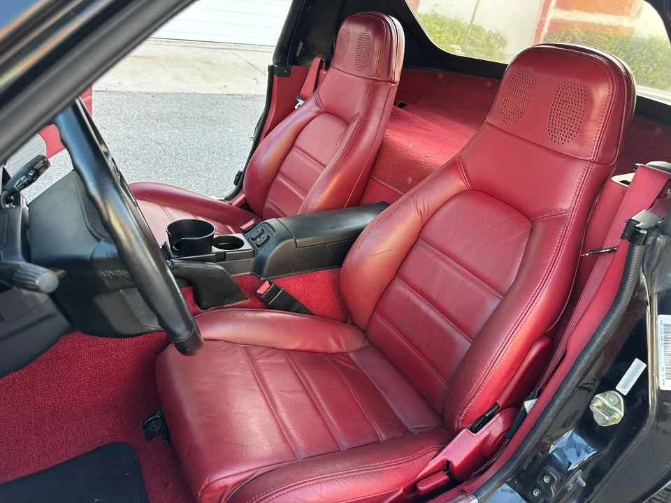 1993 Mazda NA MX-5 Miata - Image 20 of 21