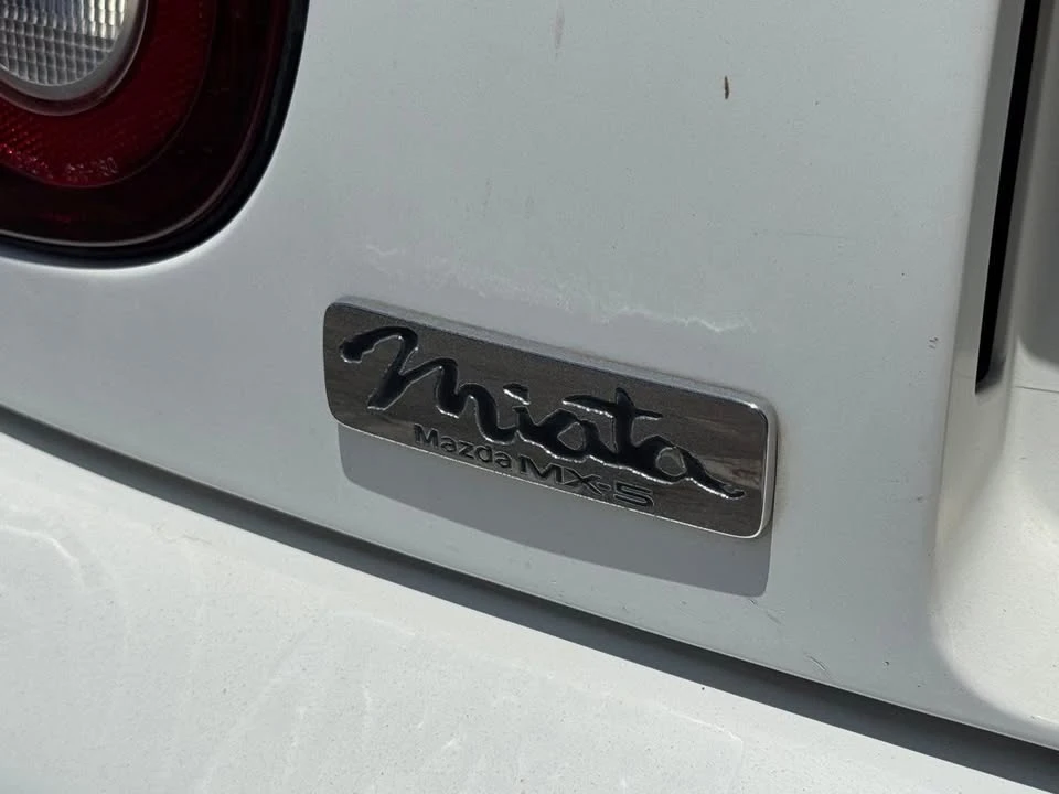 1993 Mazda NA MX-5 Miata - Image 9 of 20