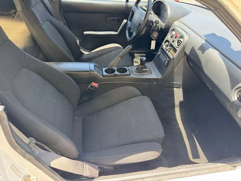 1993 Mazda NA MX-5 Miata - Image 10 of 20