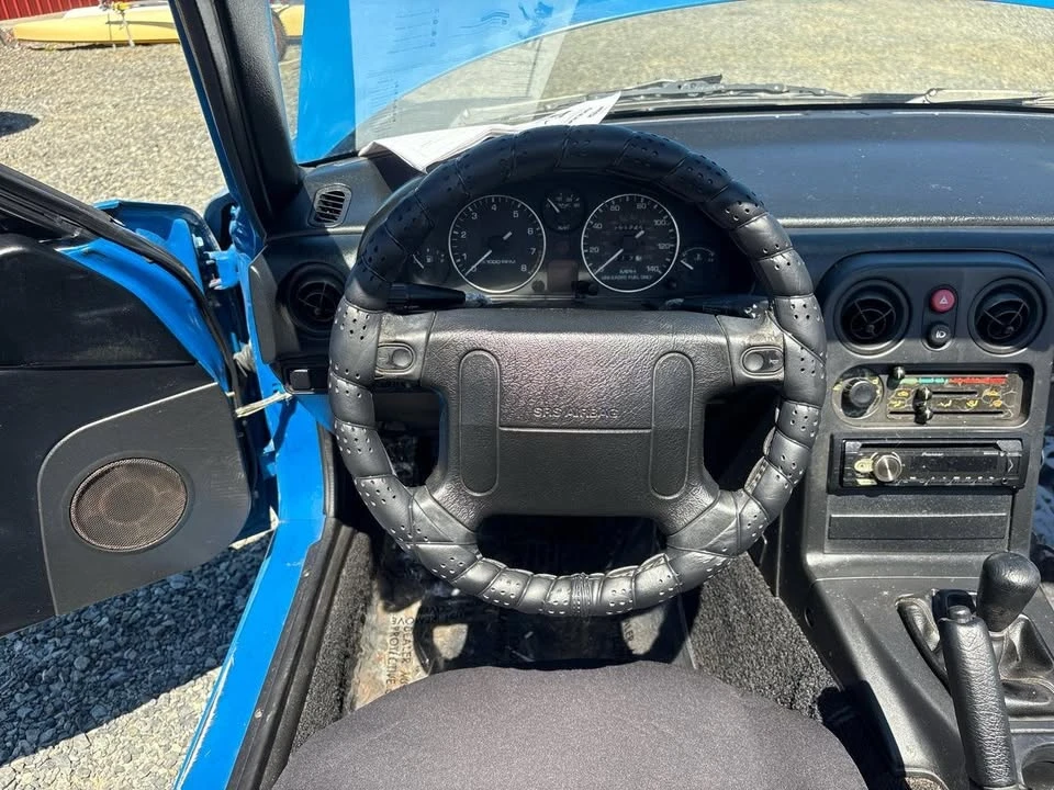 1993 Mazda NA MX-5 Miata - Image 19 of 20