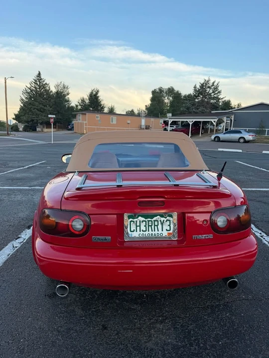 1993 Mazda NA MX-5 Miata - Image 4 of 11
