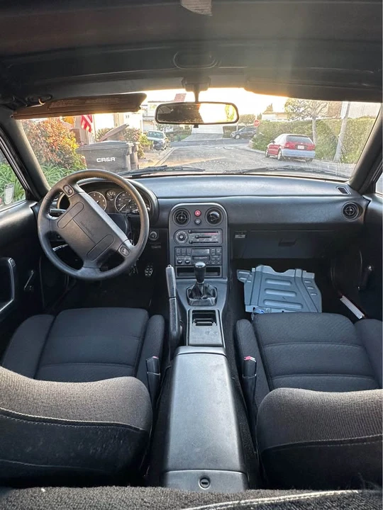 1993 Mazda NA MX-5 Miata - Image 6 of 8