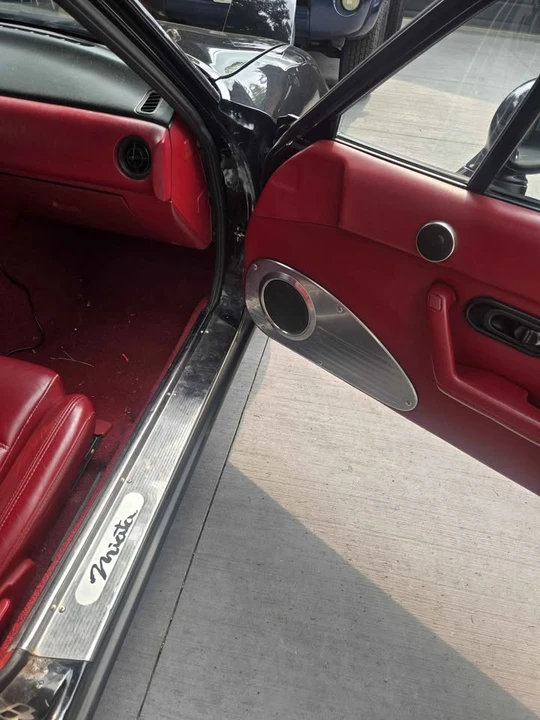 1993 Mazda NA MX-5 Miata - Image 7 of 7