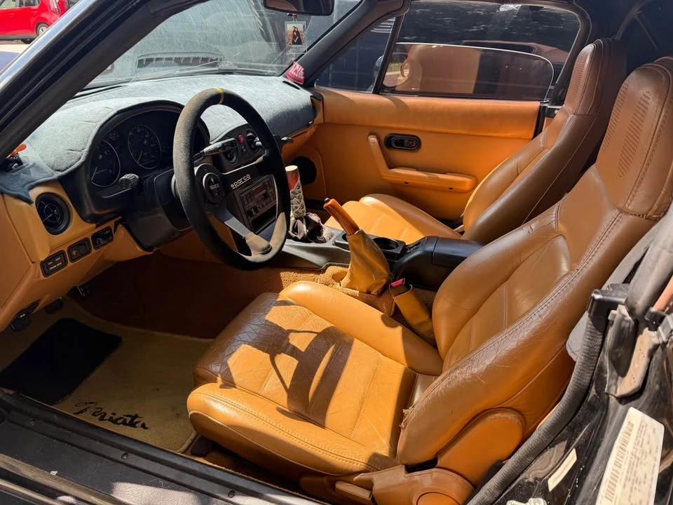 1993 Mazda NA MX-5 Miata - Image 6 of 12