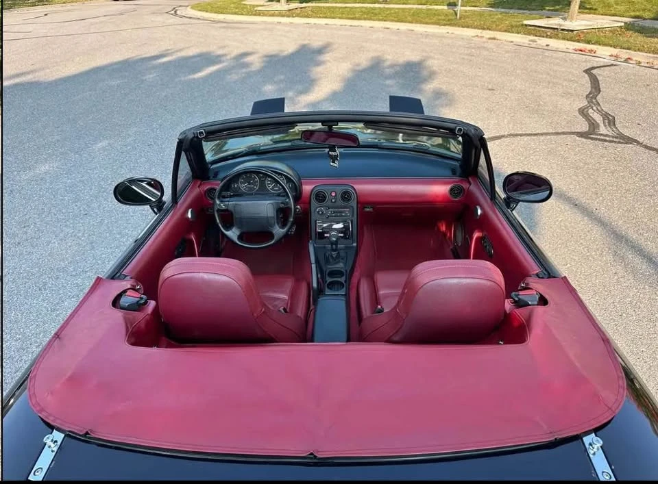 1993 Mazda NA MX-5 Miata - Image 7 of 12