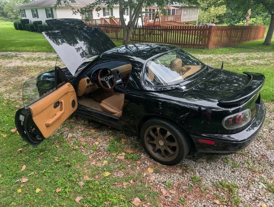 1993 Mazda NA MX-5 Miata - Image 4 of 9
