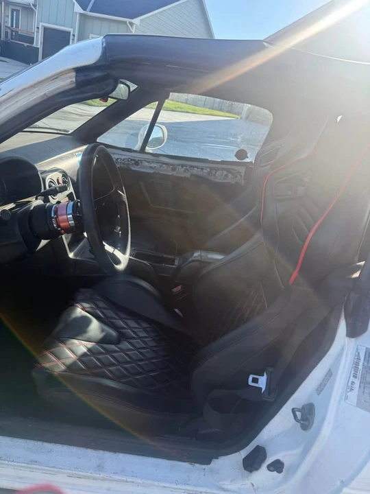 1993 Mazda NA MX-5 Miata - Image 4 of 4