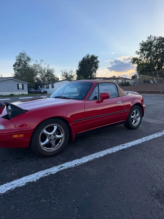 1993 Mazda NA MX-5 Miata - Image 7 of 11