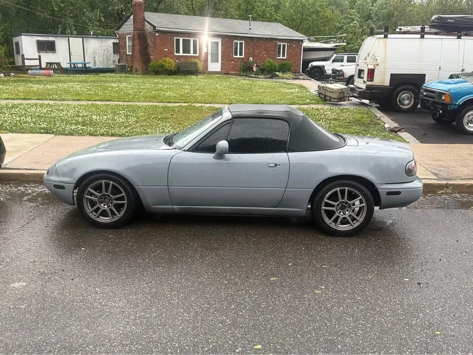 1993 Mazda NA MX-5 Miata - Image 2 of 6