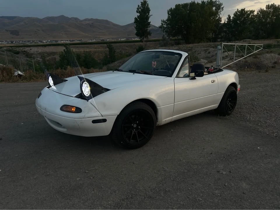 1993 Mazda NA MX-5 Miata - Image 2 of 2