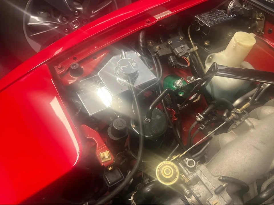1993 Mazda NA MX-5 Miata - Image 8 of 11