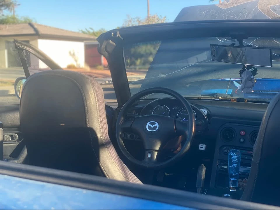 1993 Mazda NA MX-5 Miata - Image 2 of 2