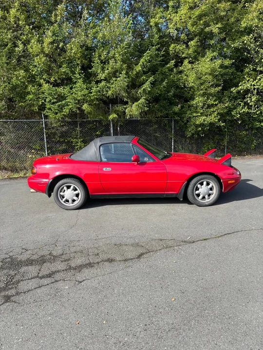 1993 Mazda NA MX-5 Miata - Image 2 of 12