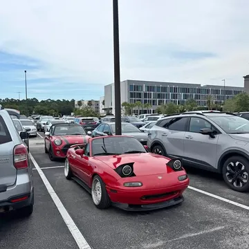 1993 Mazda MX-5 SE Convertible 2D