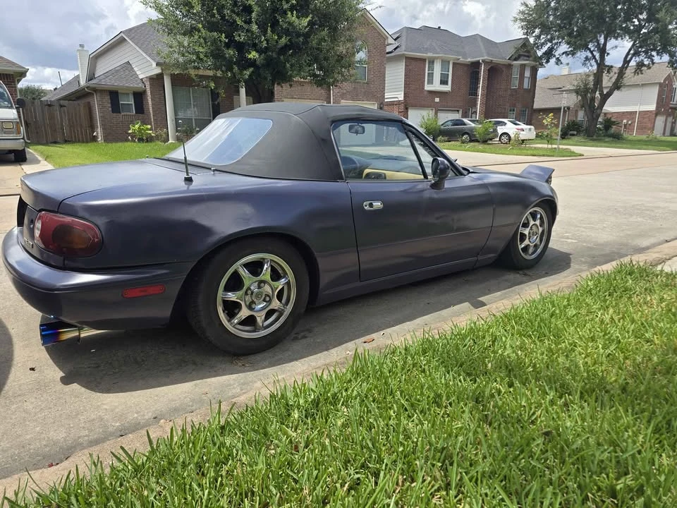 1993 Mazda NA MX-5 Miata - Image 4 of 4