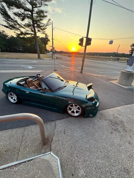 1993 Mazda NA MX-5 Miata - Image 6 of 6