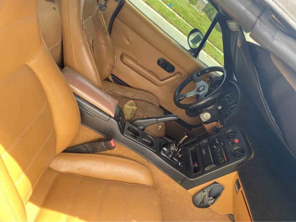 1993 Mazda NA MX-5 Miata - Image 6 of 11