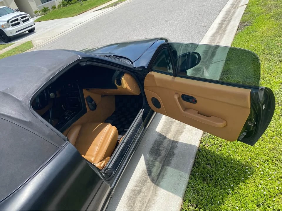 1993 Mazda NA MX-5 Miata - Image 8 of 11