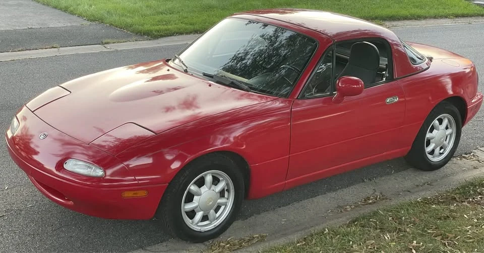 1993 Mazda NA MX-5 Miata - Image 8 of 15