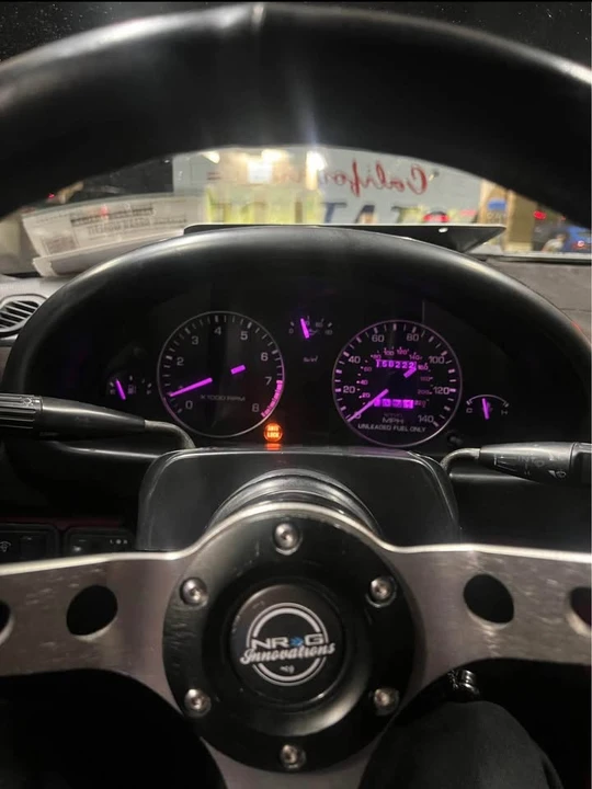 1993 Mazda NA MX-5 Miata - Image 6 of 10