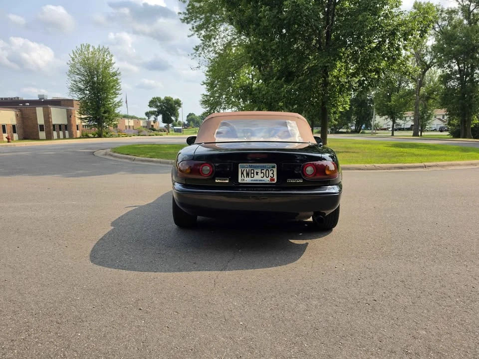 1993 Mazda NA MX-5 Miata - Image 6 of 20