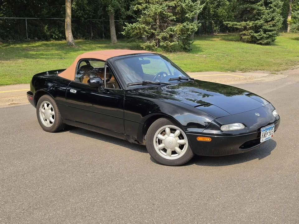 1993 Mazda NA MX-5 Miata - Image 2 of 20