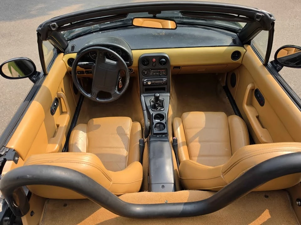 1993 Mazda NA MX-5 Miata - Image 12 of 20