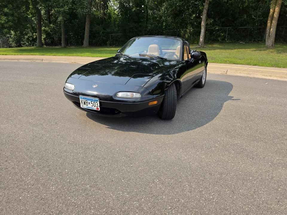1993 Mazda NA MX-5 Miata - Image 16 of 20