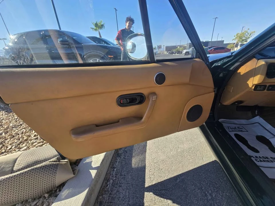 1993 Mazda NA MX-5 Miata - Image 5 of 8
