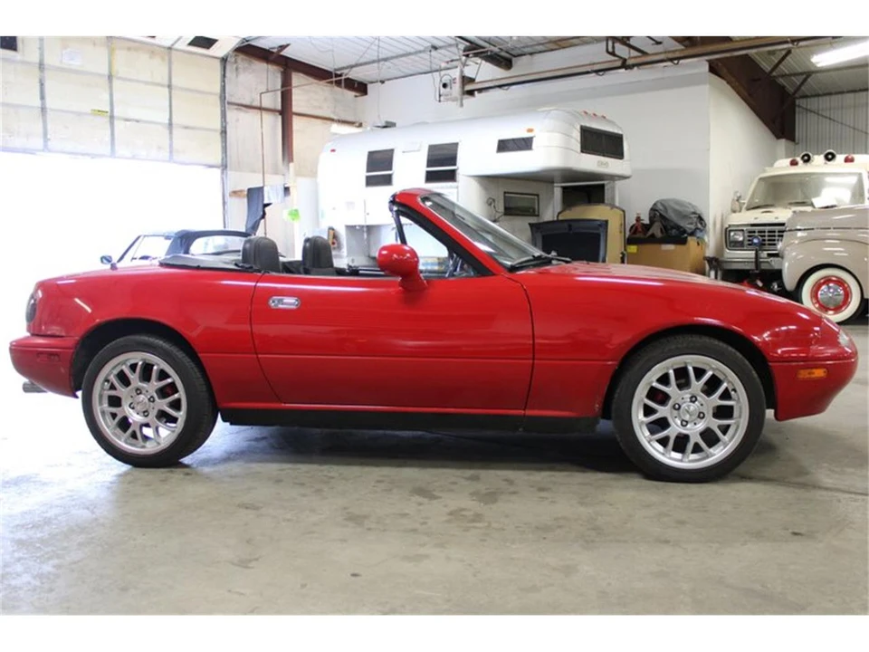 1993 Mazda NA MX-5 Miata - Image 26 of 31