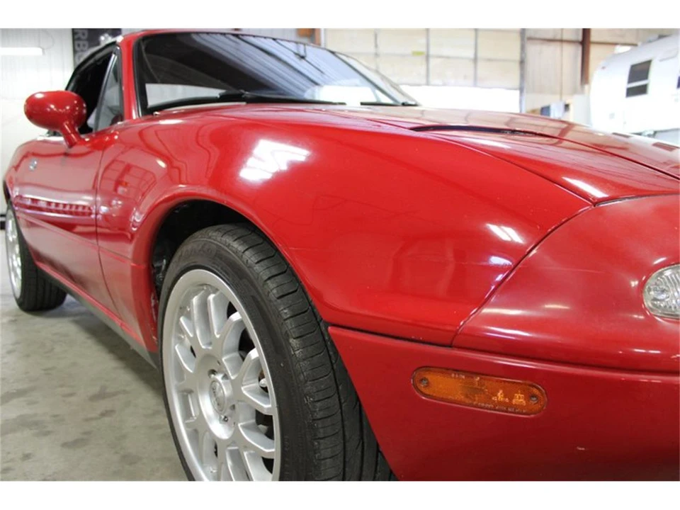1993 Mazda NA MX-5 Miata - Image 14 of 31