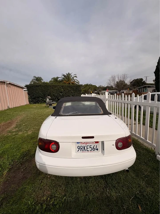 1993 Mazda NA MX-5 Miata - Image 5 of 5