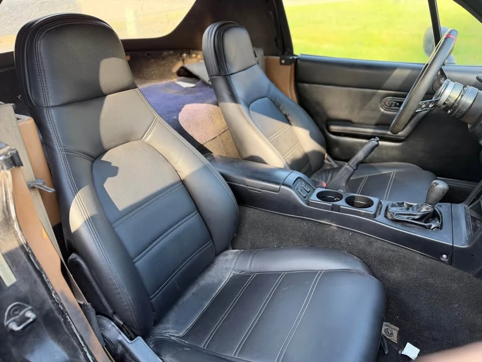1993 Mazda NA MX-5 Miata - Image 6 of 8