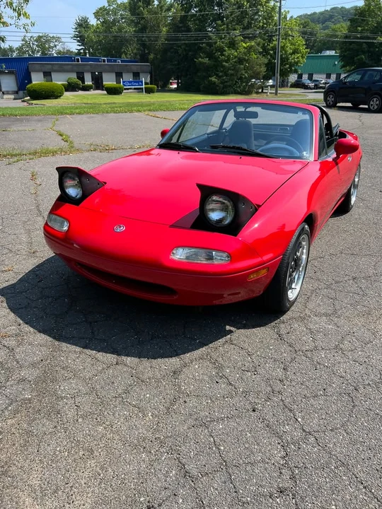 1993 Mazda NA MX-5 Miata - Image 11 of 15