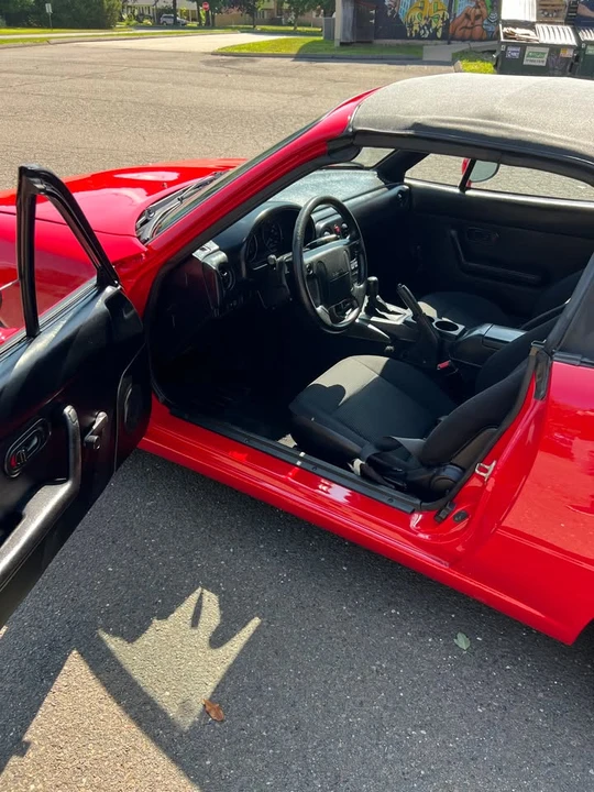1993 Mazda NA MX-5 Miata - Image 5 of 15