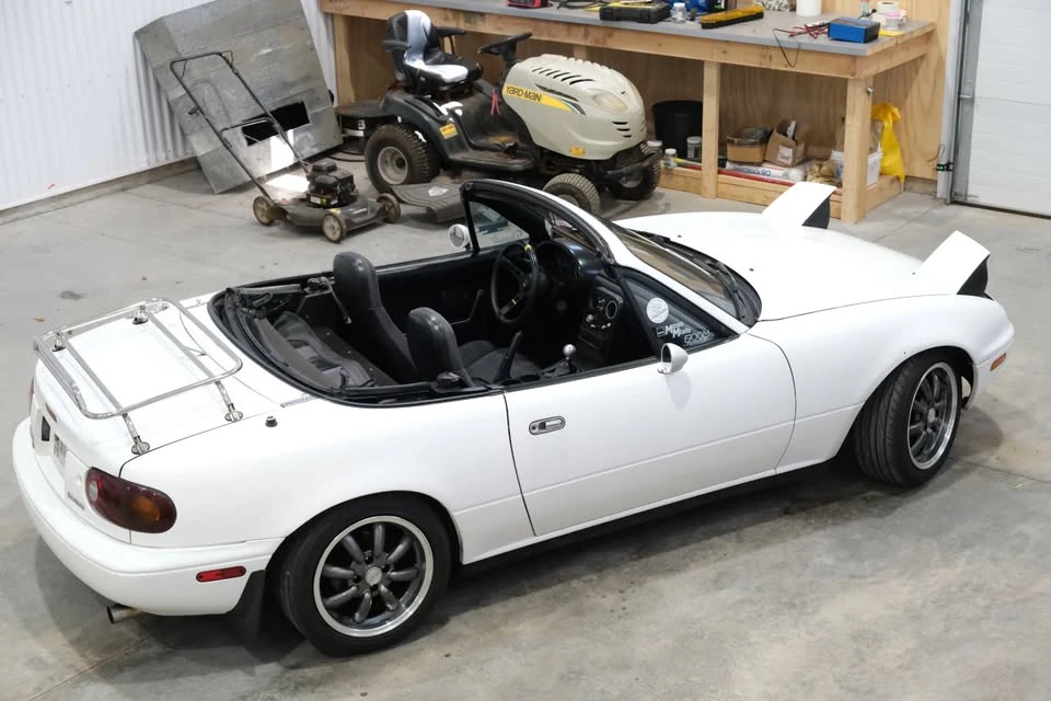 1993 Mazda NA MX-5 Miata - Image 10 of 18