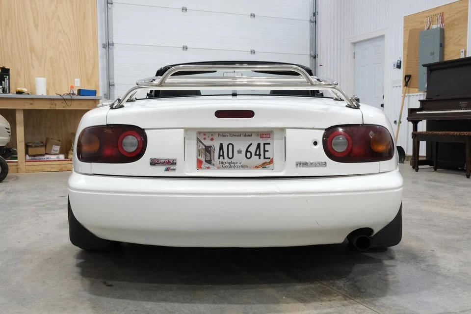 1993 Mazda NA MX-5 Miata - Image 9 of 18