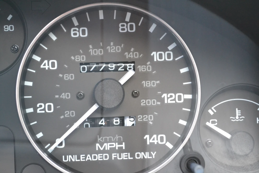 1993 Mazda NA MX-5 Miata - Image 26 of 31
