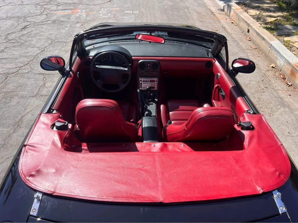 1993 Mazda NA MX-5 Miata - Image 8 of 10