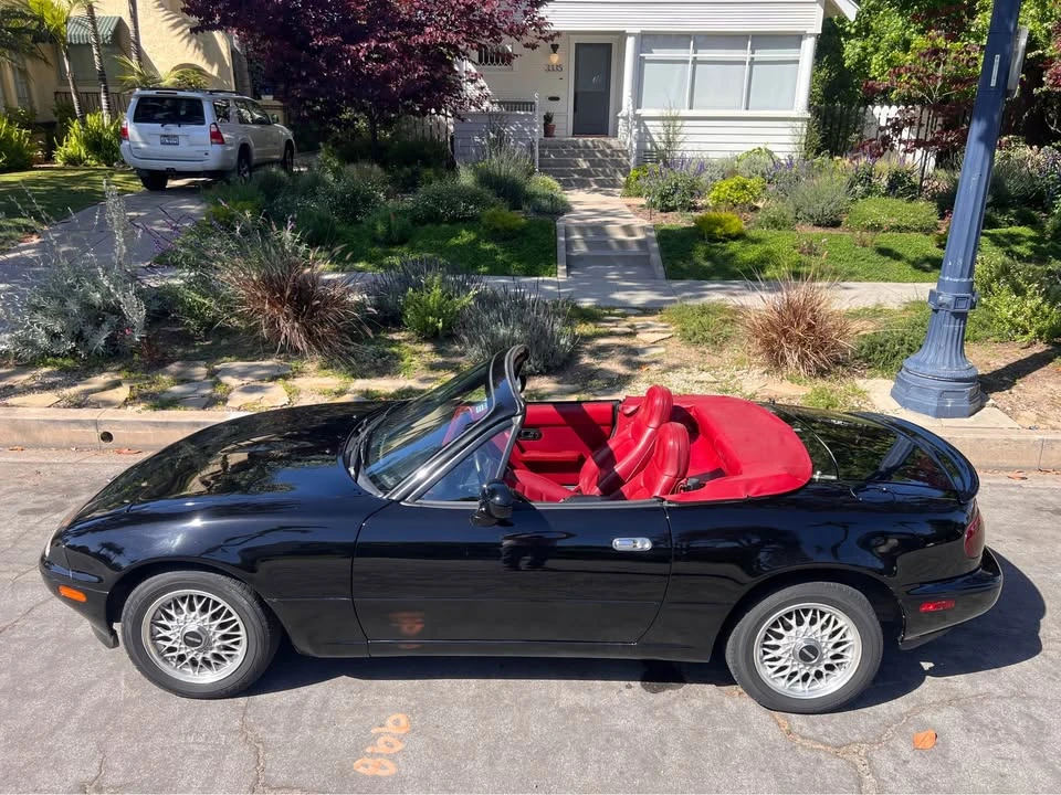 1993 Mazda NA MX-5 Miata - Image 7 of 10