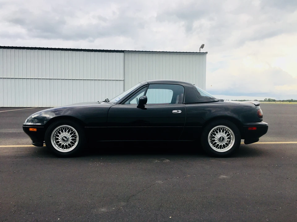 1993 Mazda NA MX-5 Miata - Image 8 of 31