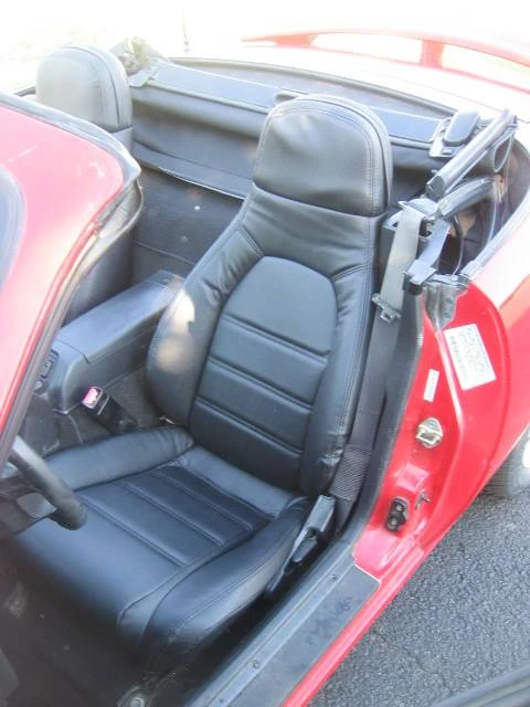 1993 Mazda NA MX-5 Miata - Image 11 of 17