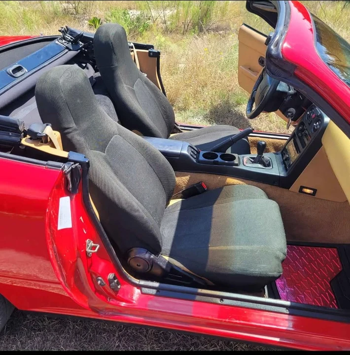 1993 Mazda NA MX-5 Miata - Image 8 of 10