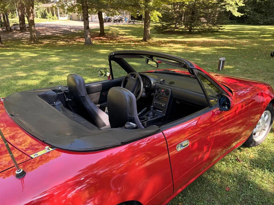 1993 Mazda NA MX-5 Miata - Image 4 of 6