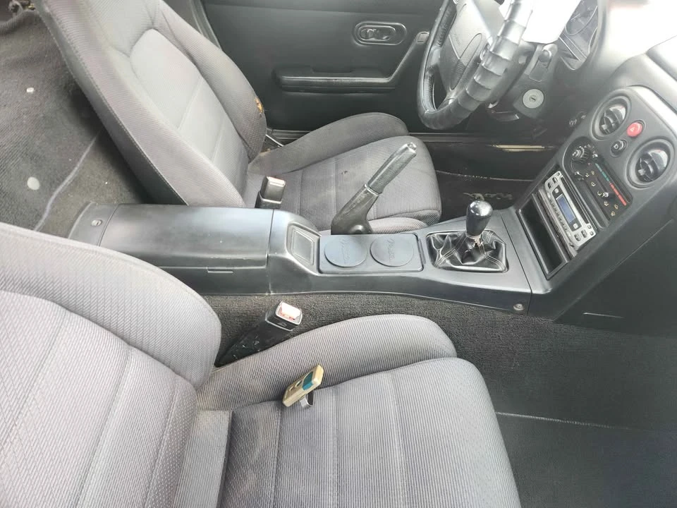 1993 Mazda NA MX-5 Miata - Image 8 of 10